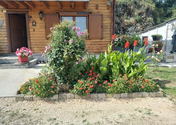 Le Chalet Des Comtois